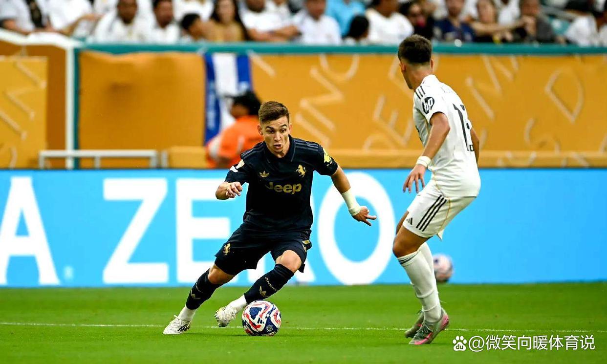 包含关键时刻塞维利亚备战足总杯，主帅复盘细节曝光，赛场秩序良好，阵容厚度经受考验的词条